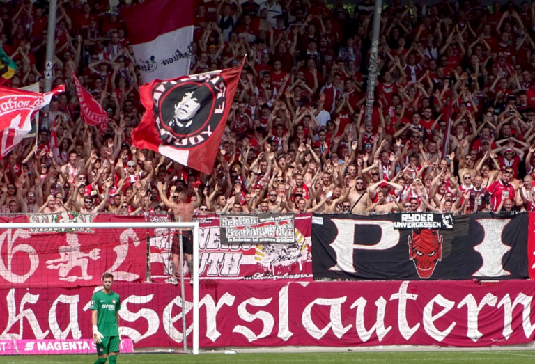 Bei Ulmer Zweitligarückkehr: Kaiserslautern kommt mit vielen Fans