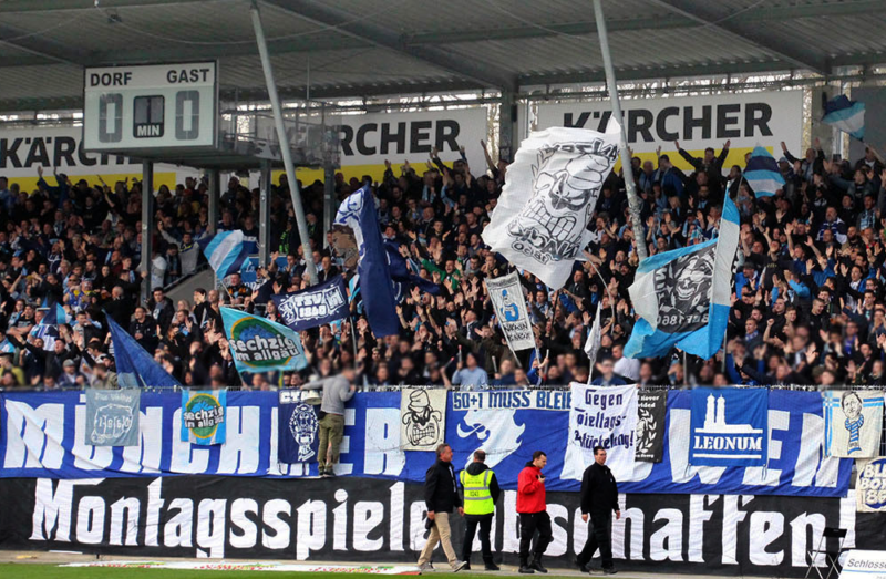 Auf den Rängen in der Überzahl: 1860 München reist zum VfB II nach Großaspach