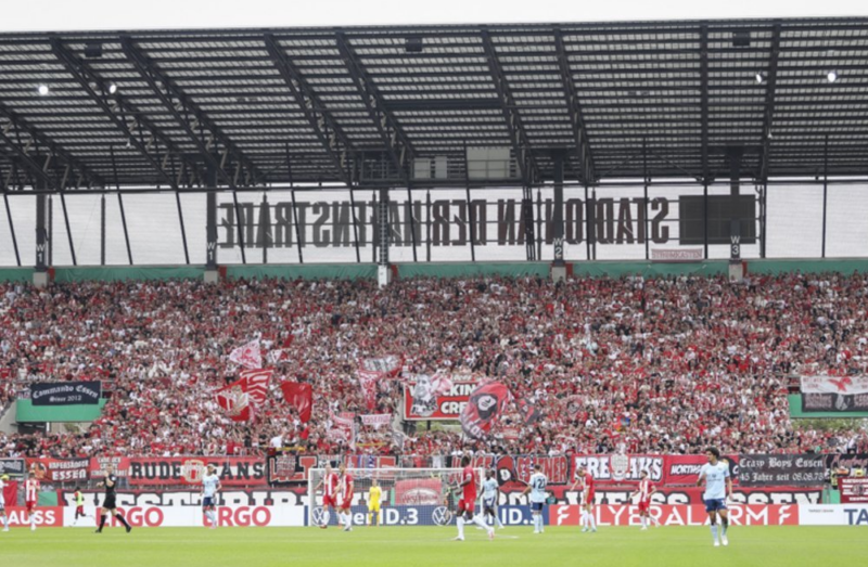 Heimbereich ausverkauft: Bei Essen gegen Leipzig bleiben nur im Gästeblock Plätze frei