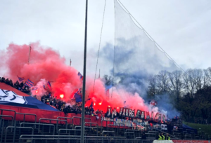 Mehr über den Artikel erfahren Regionalliga: Fast 10.000 Zuschauer in Wuppertal und Halle