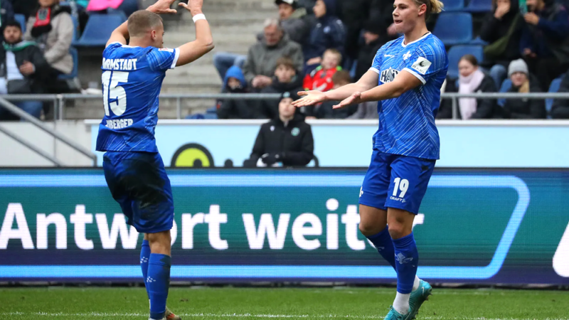 Der SV Darmstadt war das beste Team in November. Die Lilien führen die Monatstabelle an.