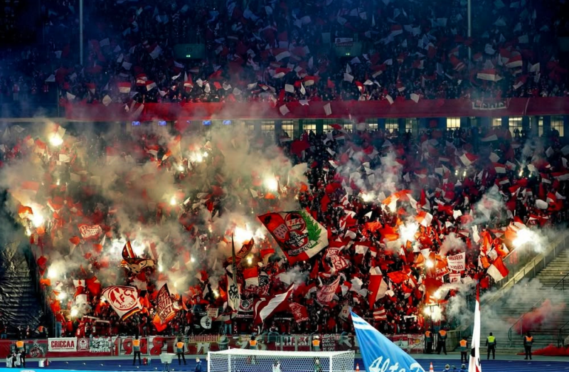 50.000 Fans des 1. FC Köln wollten zum Auswärtsspiel beim HSV