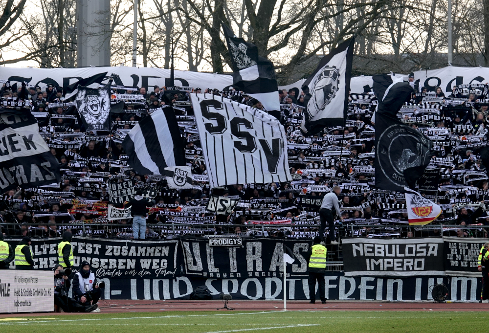 Du betrachtest gerade Fan-Rekord für den SSV Ulm 1846 beim 1. FC Kaiserslautern